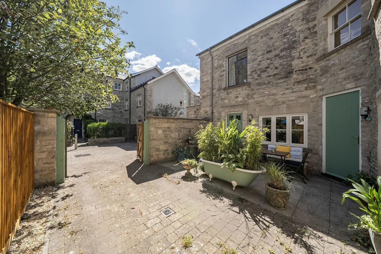 West End Court, Shepton Mallet, BA4, photo 18