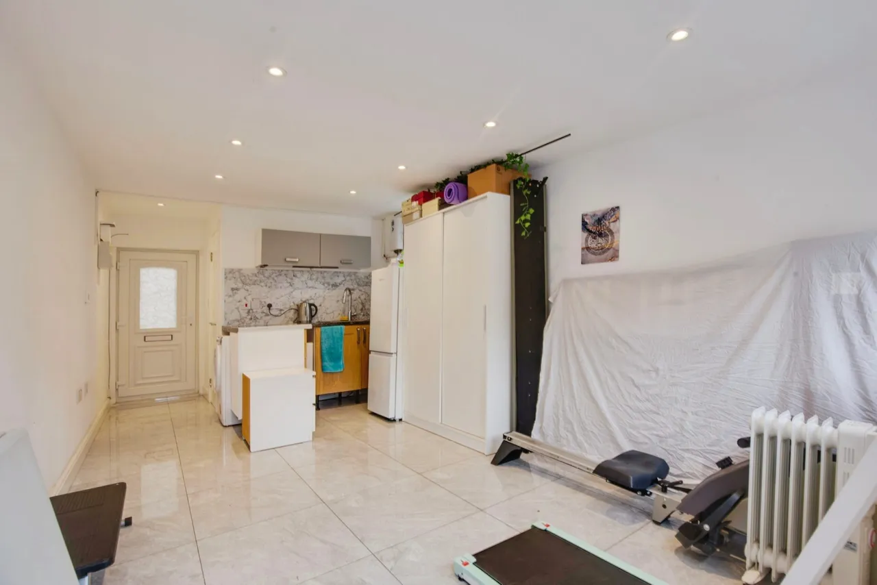 Melrose Close, Greenford, UB6, photo 16