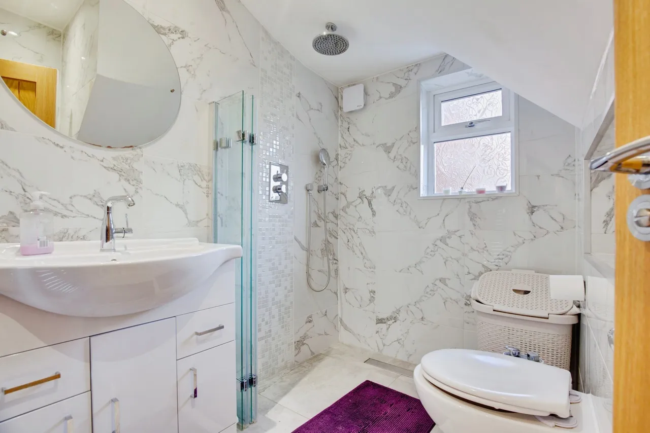 Melrose Close, Greenford, UB6, photo 6