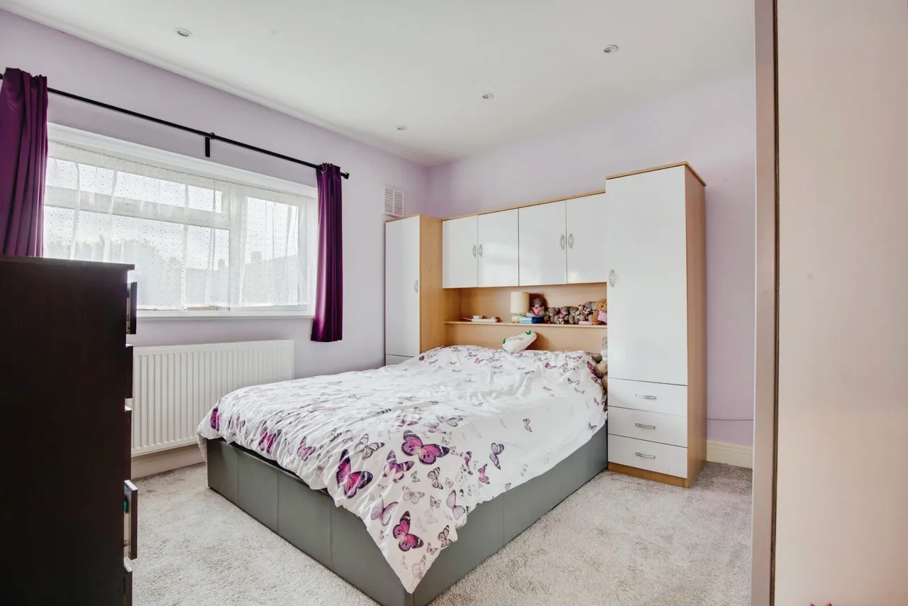 Melrose Close, Greenford, UB6, photo 8