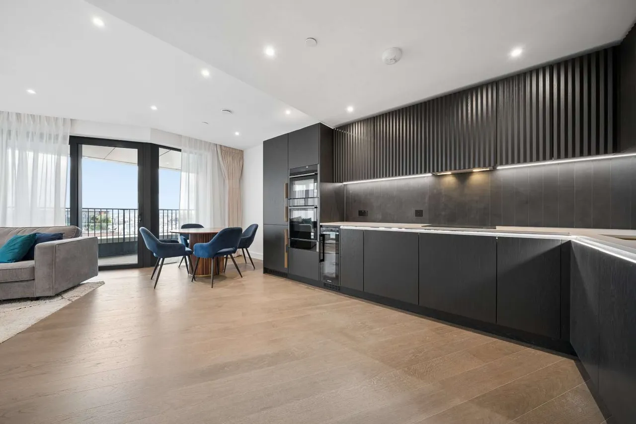 One Linear Place, Ponton Road, London, SW11 7ES, photo 2