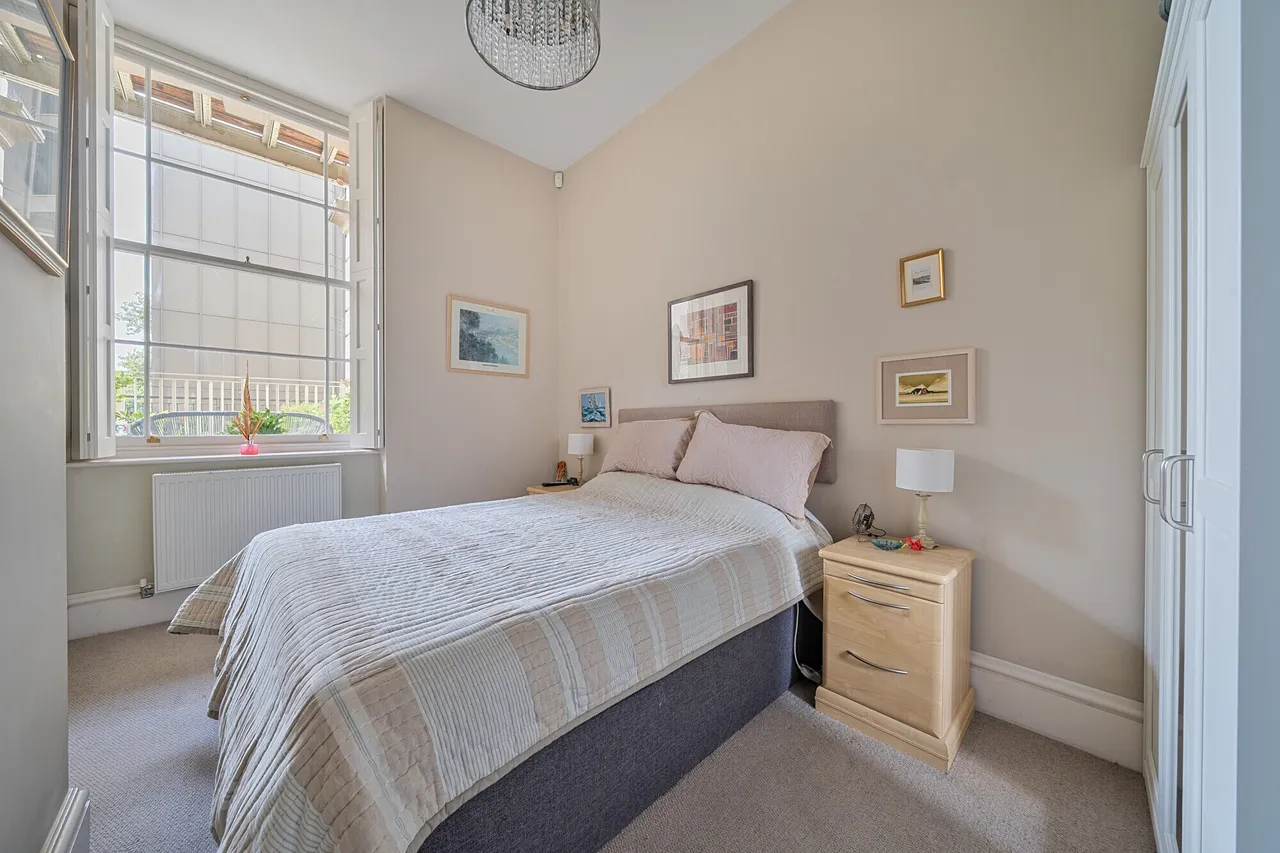 Guinea Street, Bristol, BS1, photo 5