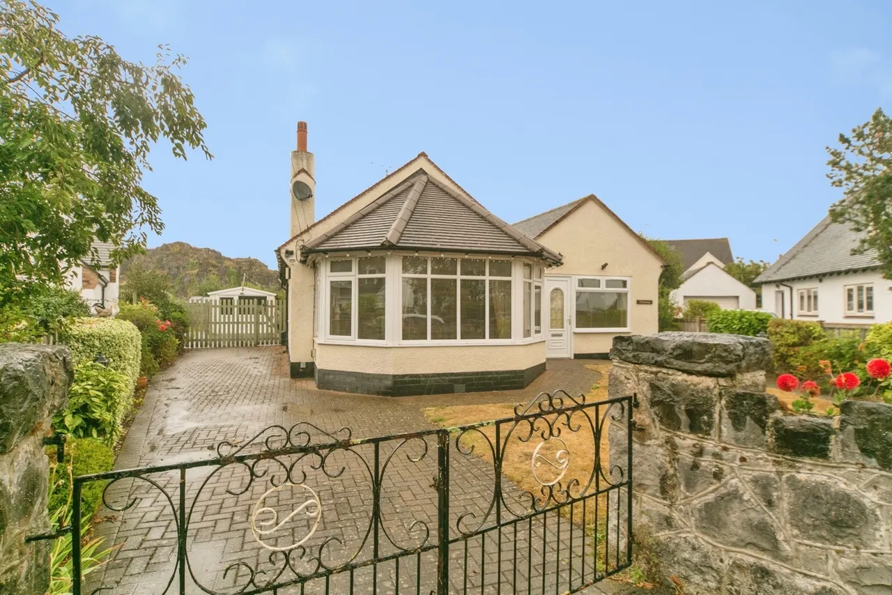 3 bed house for sale, Craig Wen, Rhos on Sea, LL28