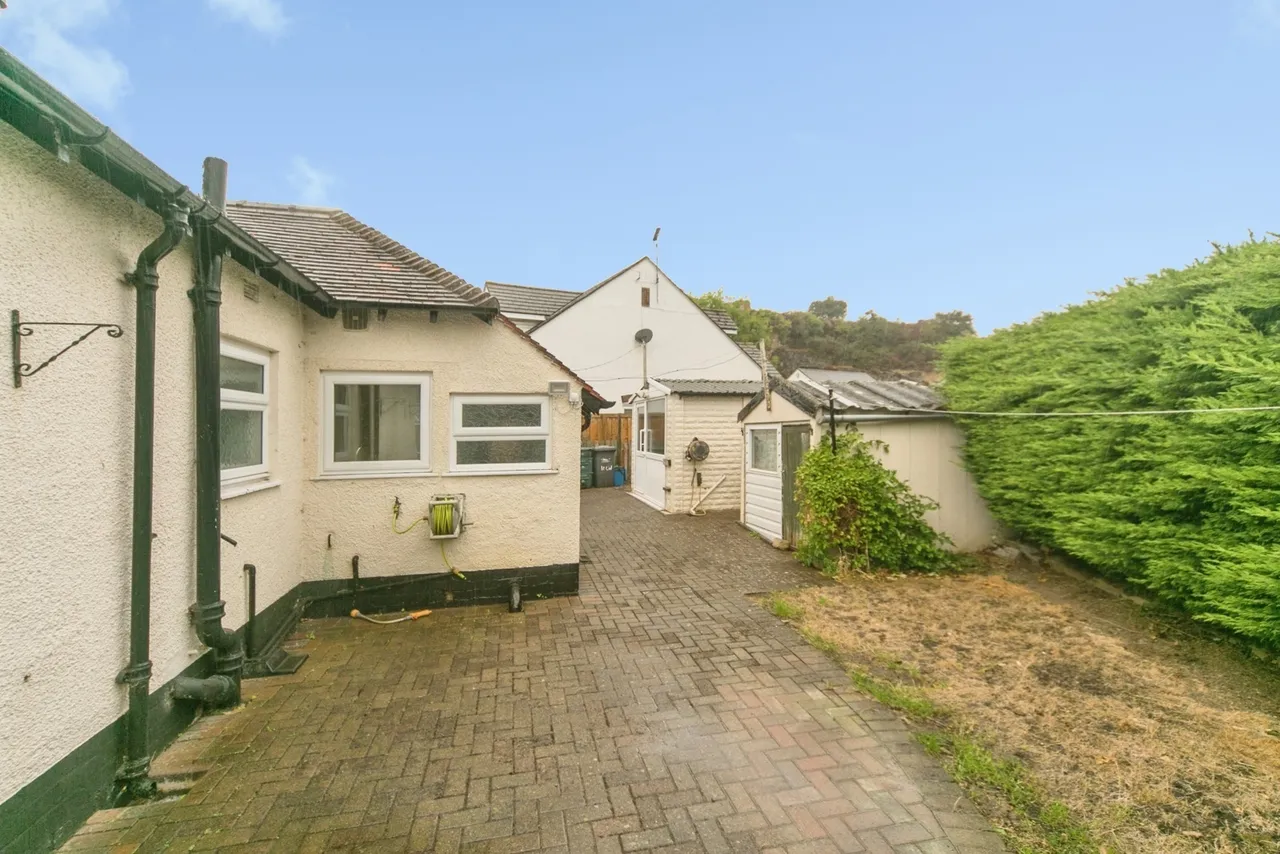 Craig Wen, Rhos on Sea, LL28, photo 21