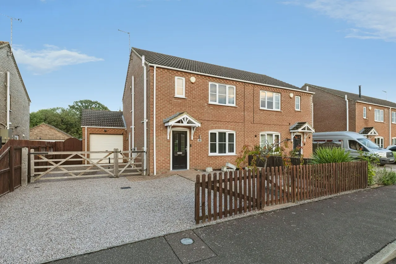 3 bed house for sale, Church Road, Walpole St. Peter, PE14