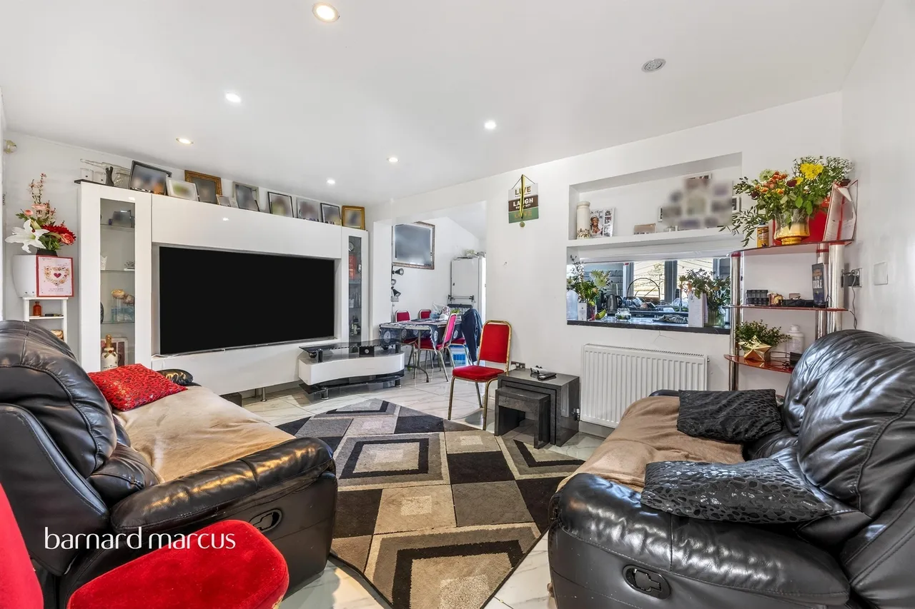 Hoylake Gardens, Mitcham, photo 8