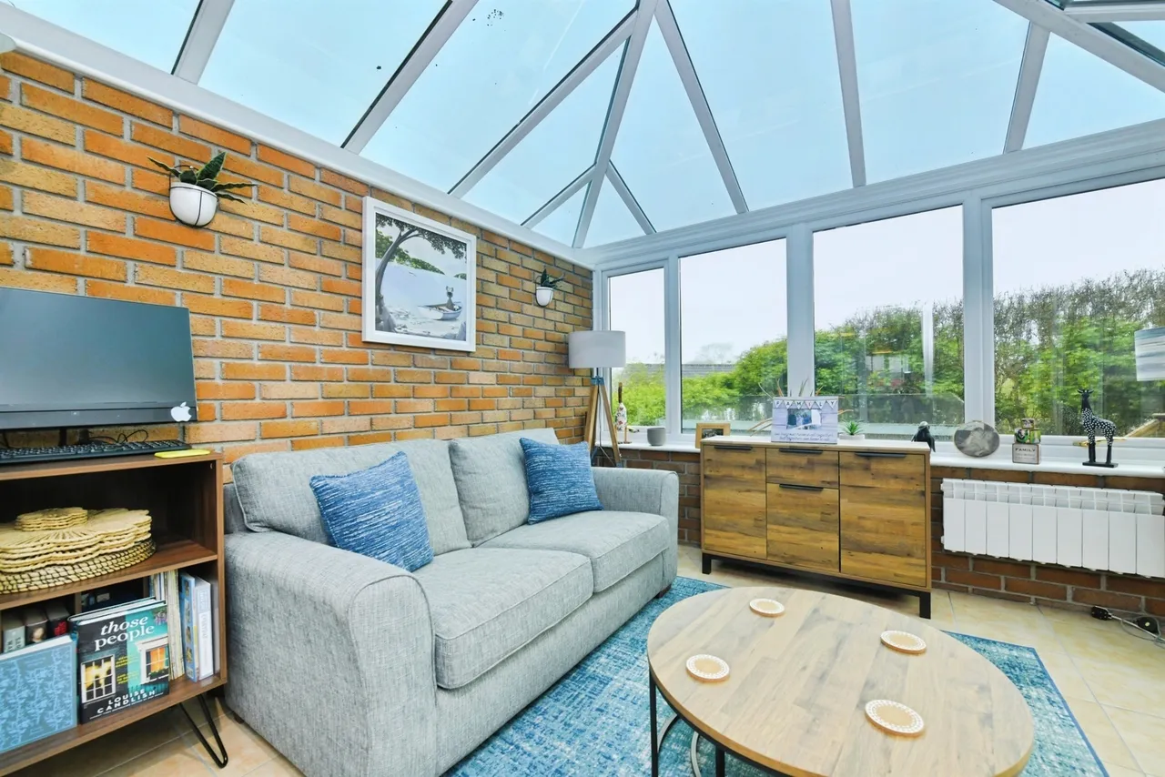 Leat View, Latchbrook, Saltash, photo 4