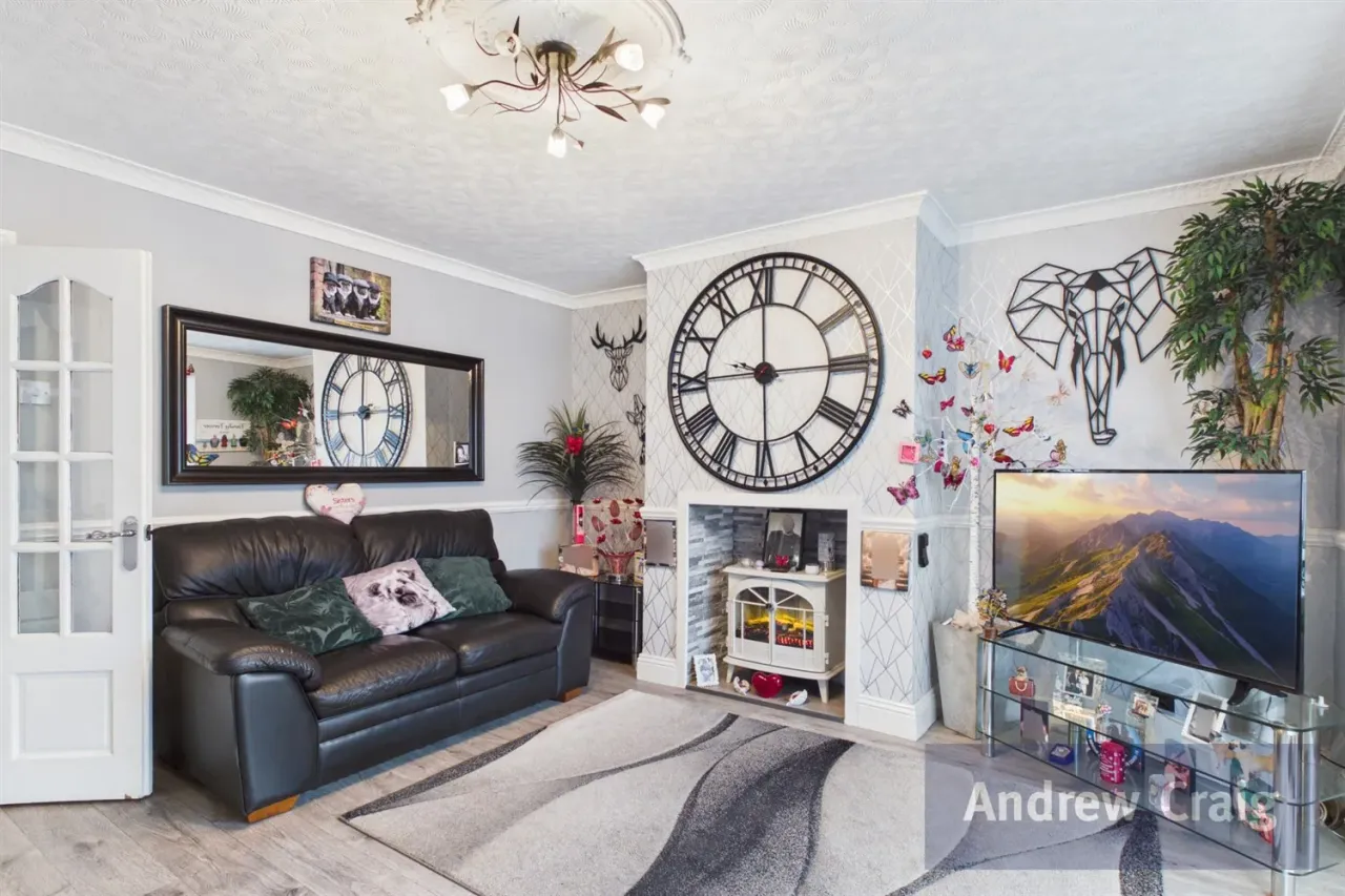Commercial Road, South Shields, NE33, photo 5