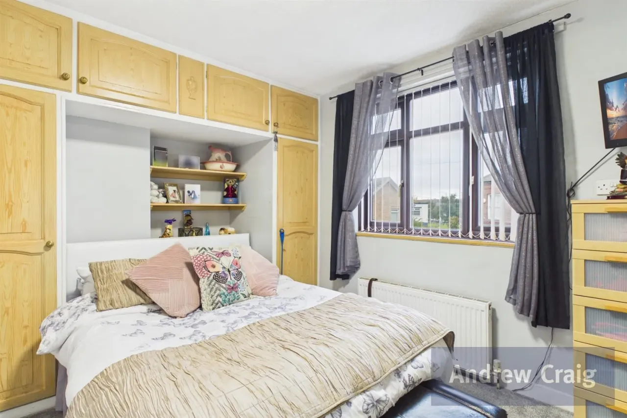 Commercial Road, South Shields, NE33, photo 8