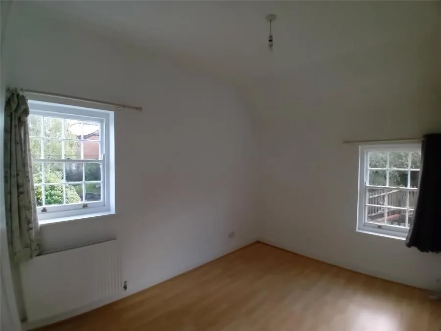 London Road, Dunstable, LU6, photo 6