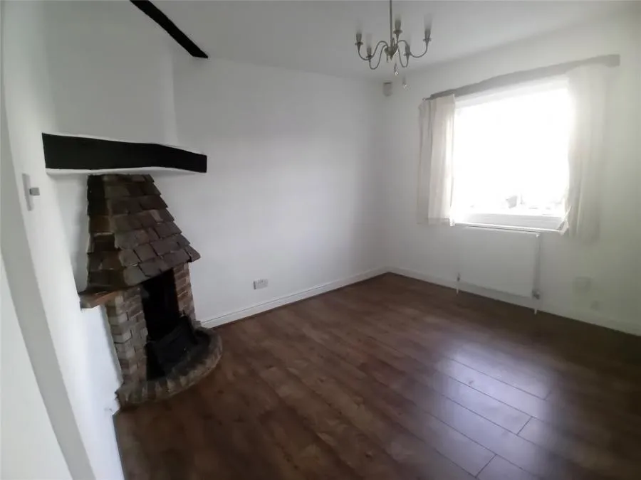 London Road, Dunstable, LU6, photo 4