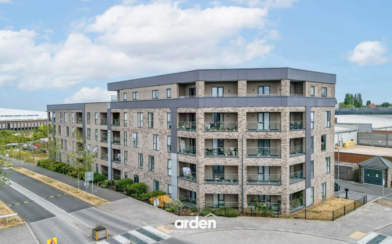 2 bed flat for sale, Cooper Avenue, Birmingham, B31