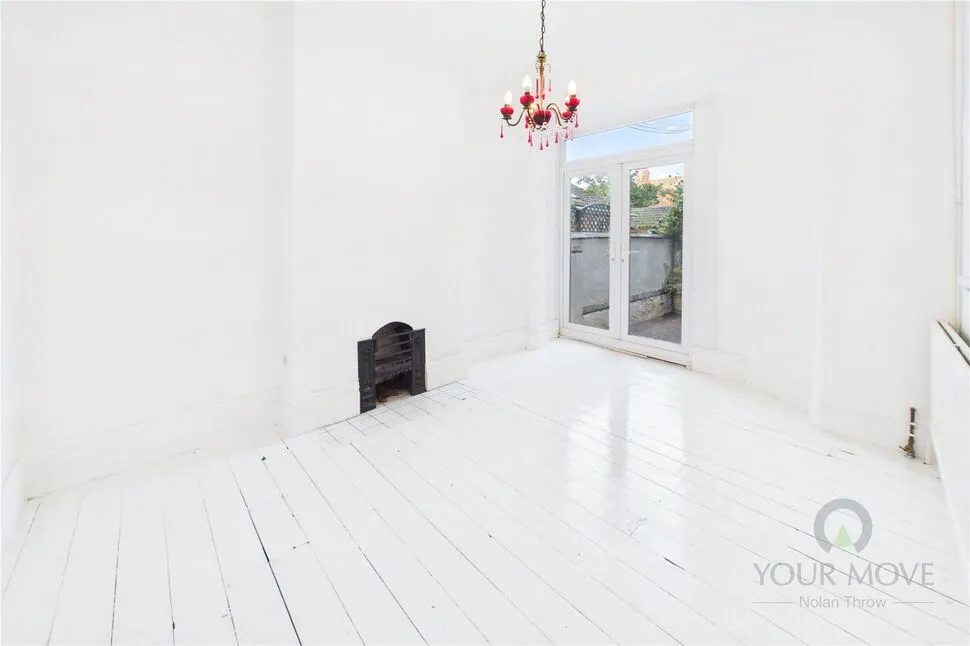 Tennyson Road, Kettering, NN16, photo 5