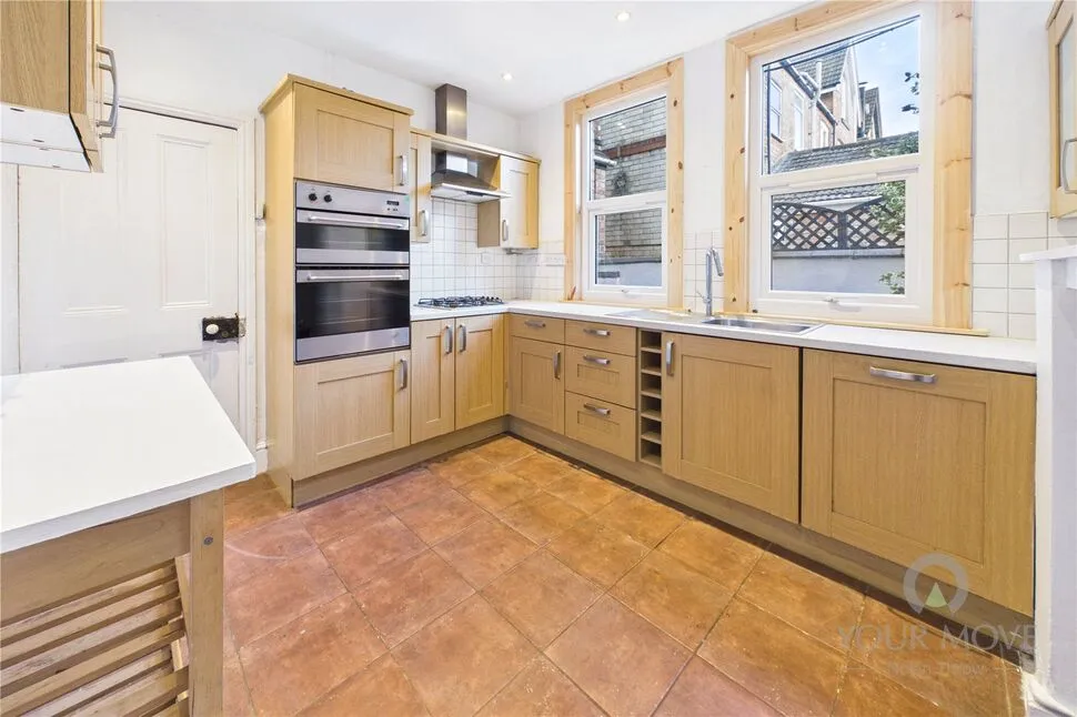 Tennyson Road, Kettering, NN16, photo 6