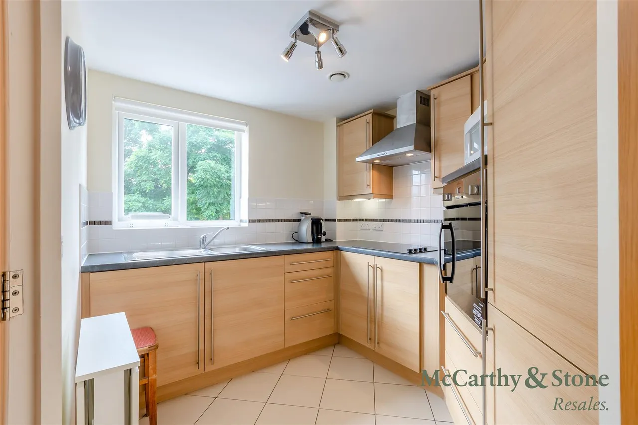 Cambridge Road, Southport, PR9, photo 5