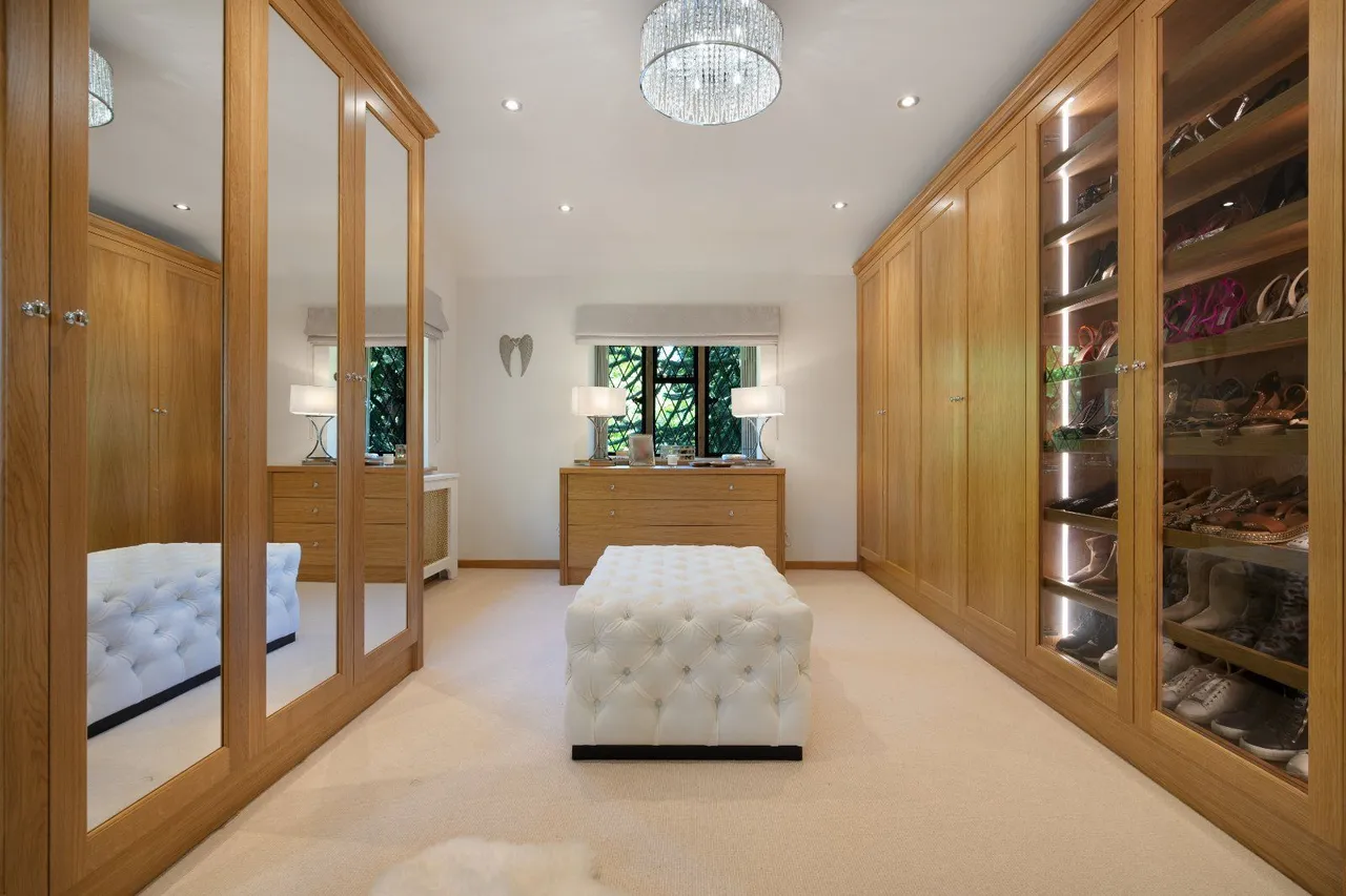 Westwood Road, Windlesham, Surrey, GU20 6LX, photo 11