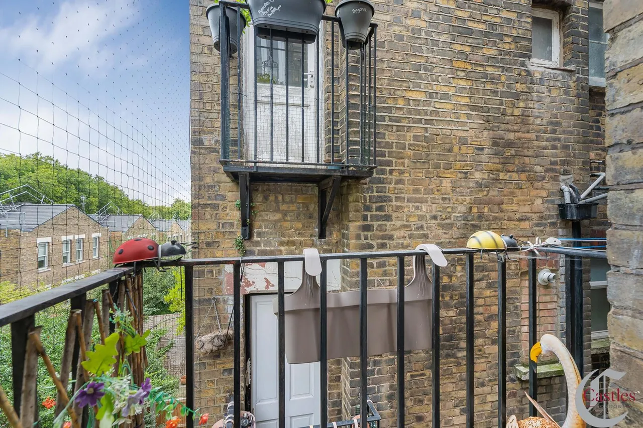 Birkbeck Road, N8, photo 15