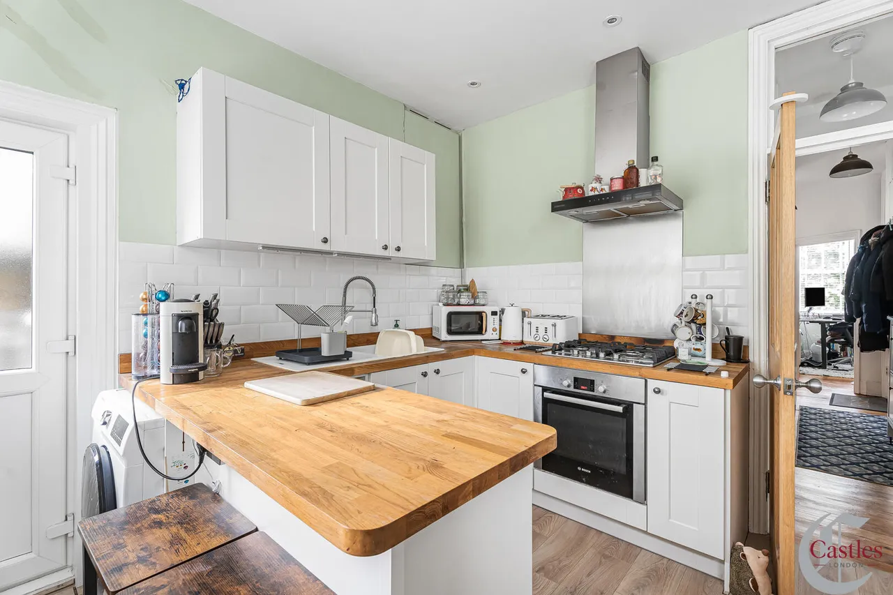 Birkbeck Road, N8, photo 6