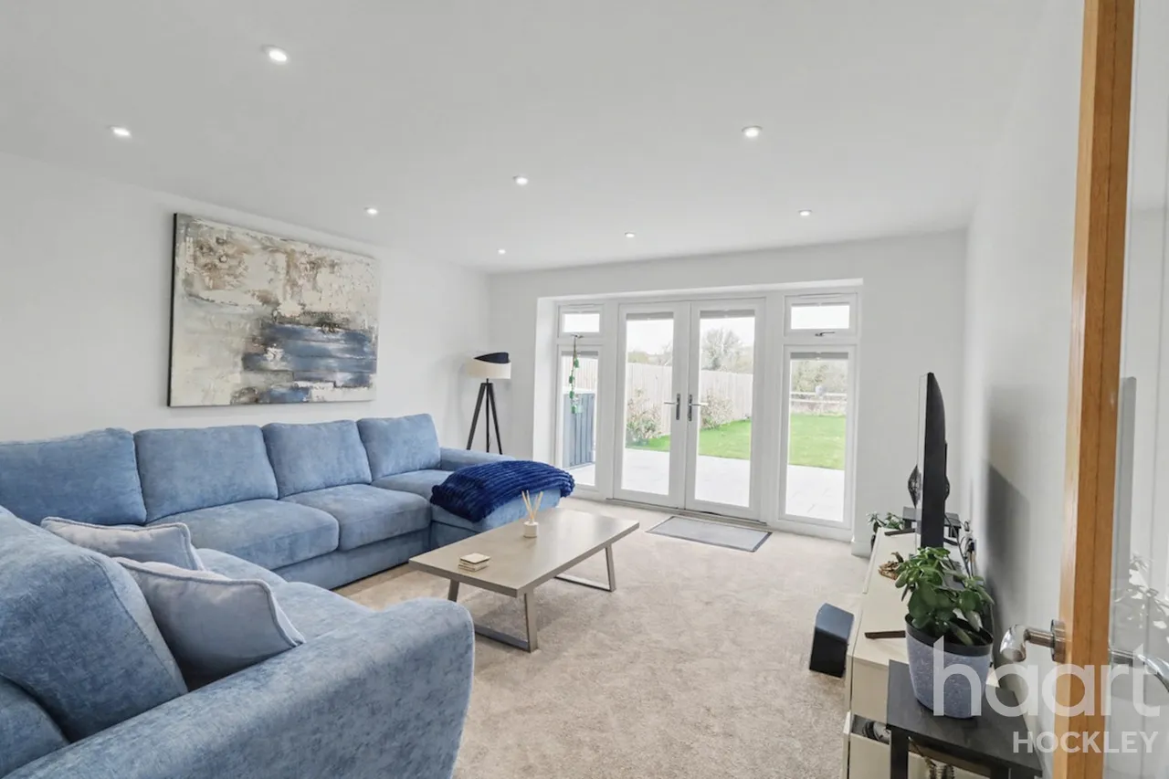 Meadowbrook, Rochford, SS4, photo 6