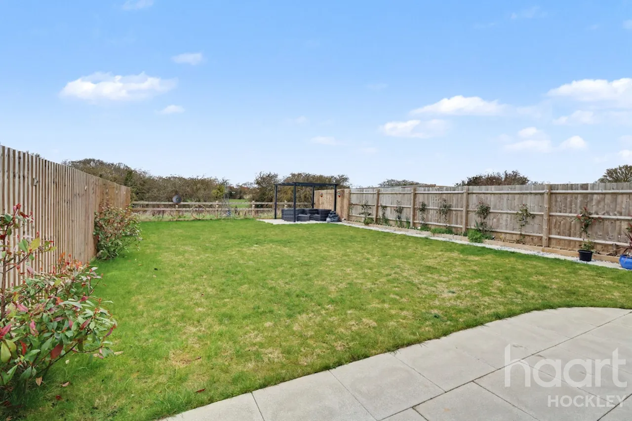 Meadowbrook, Rochford, SS4, photo 18