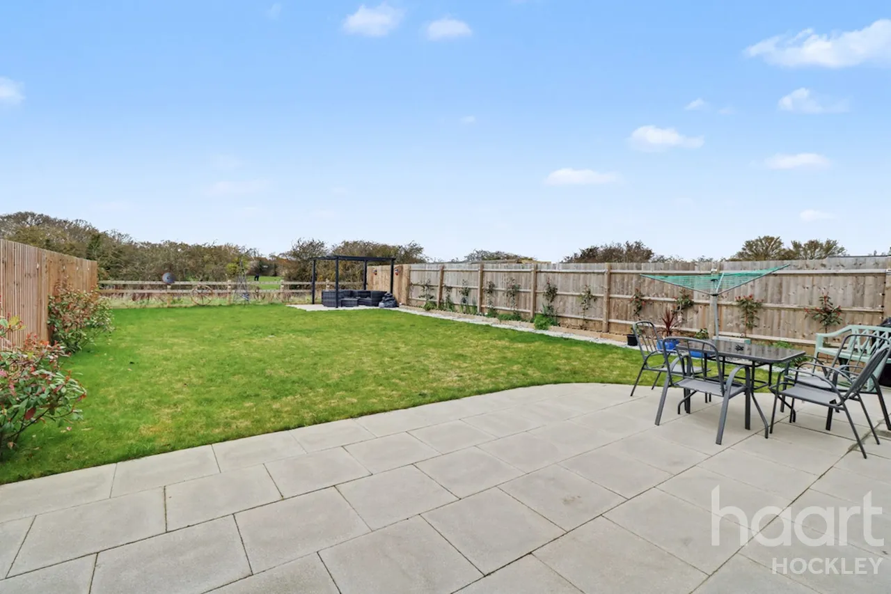 Meadowbrook, Rochford, SS4, photo 19