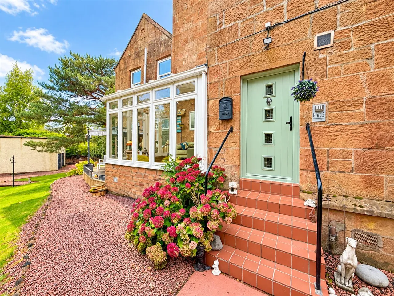 Silverwells Crescent, Bothwell, G71, photo 2