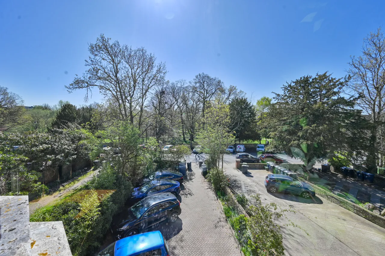 Flat 5, 23 Mattock Lane, London, photo 7