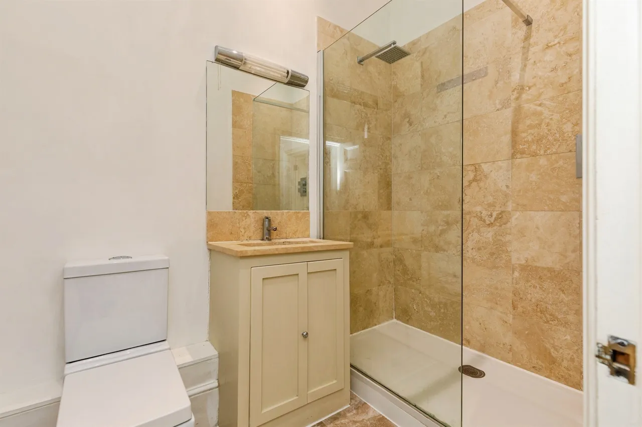 Wellington Square, Hastings, photo 11