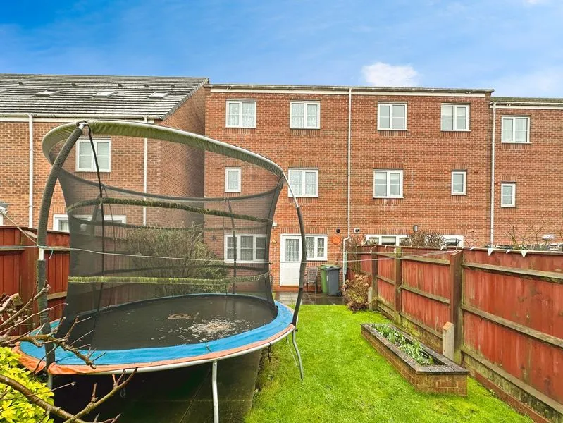 Windrush Close, Pelsall, WS3, photo 16