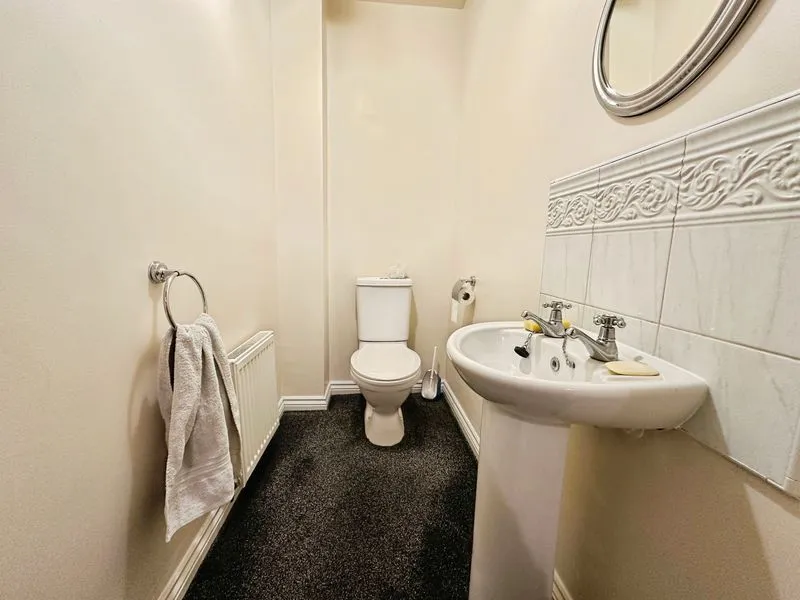 Windrush Close, Pelsall, WS3, photo 6