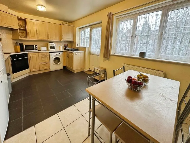 Windrush Close, Pelsall, WS3, photo 5