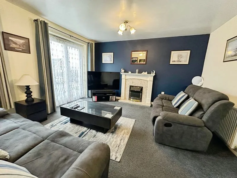 Windrush Close, Pelsall, WS3, photo 2