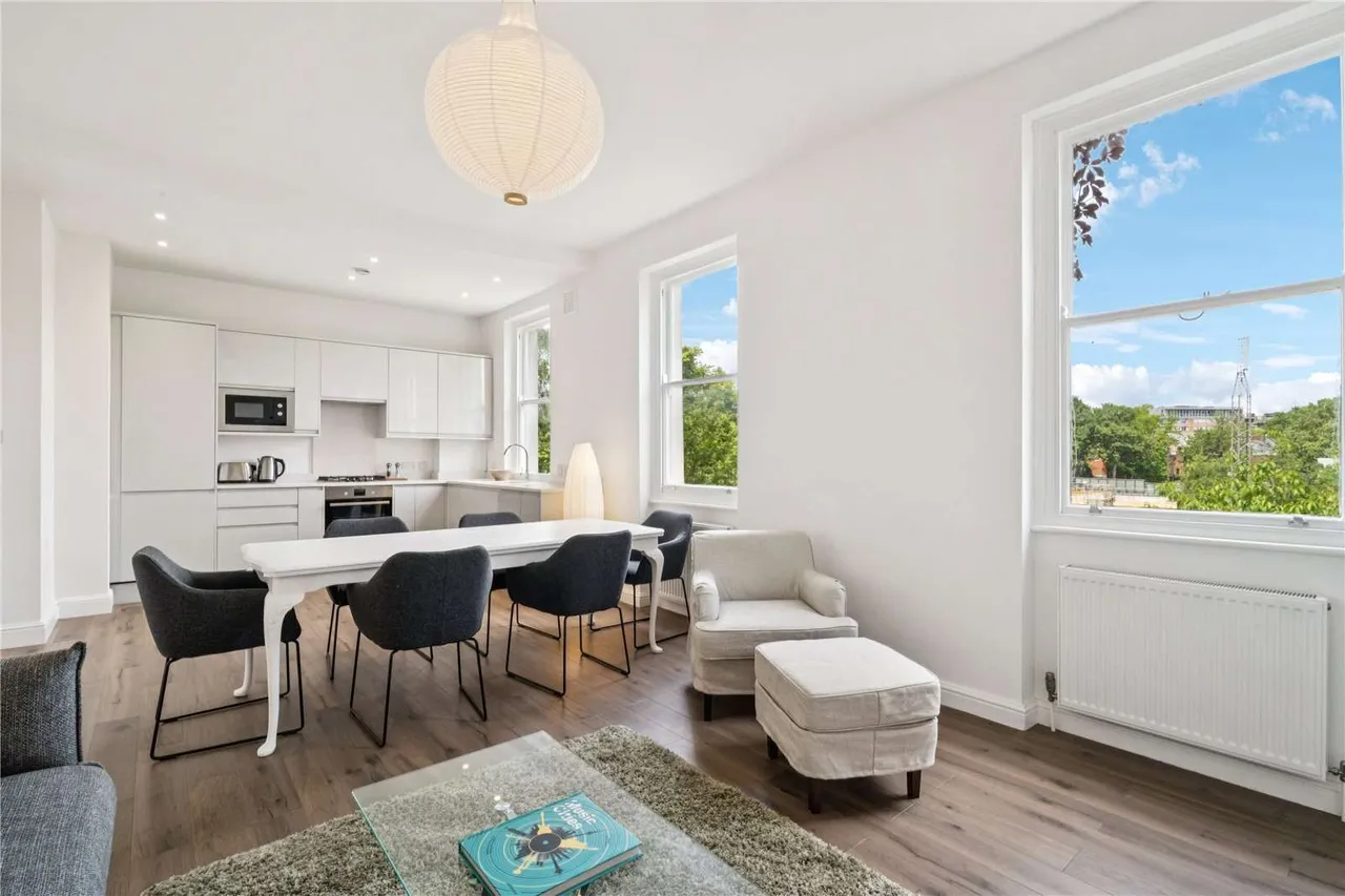 2 bed flat for sale — King Henrys Road, Primrose Hill, London, NW3 3RP