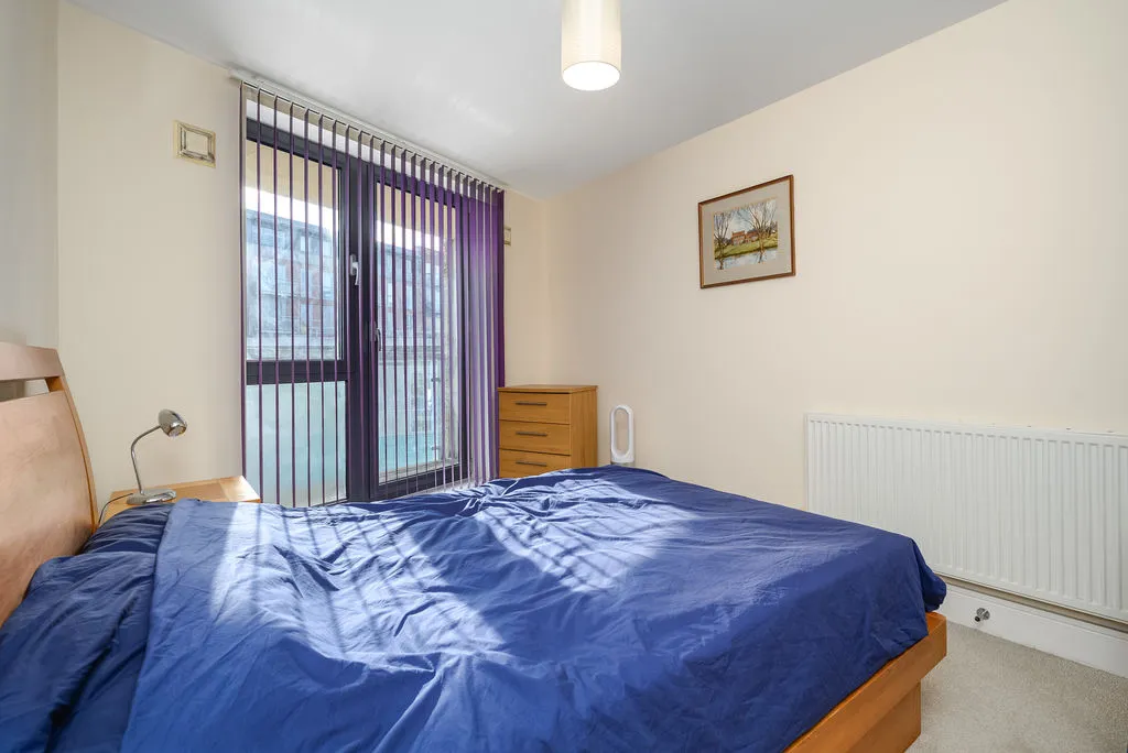 Hepworth Way, Walton-On-Thames, KT12, photo 5