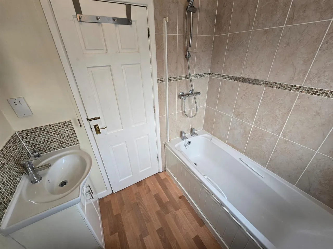Peregrine Grove, Kidderminster, photo 13
