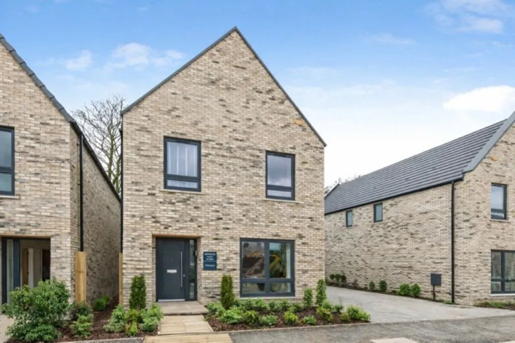 Swindon Road, Highworth, Swindon, photo 5