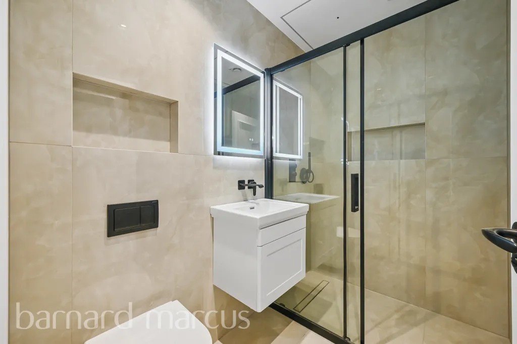 Hazlewood Avenue, Morden, SM4, photo 6