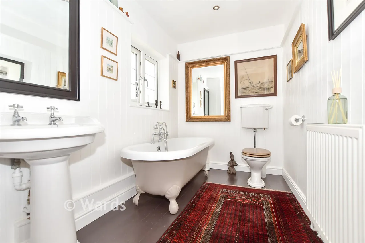 The Green, Eythorne, CT15, photo 9