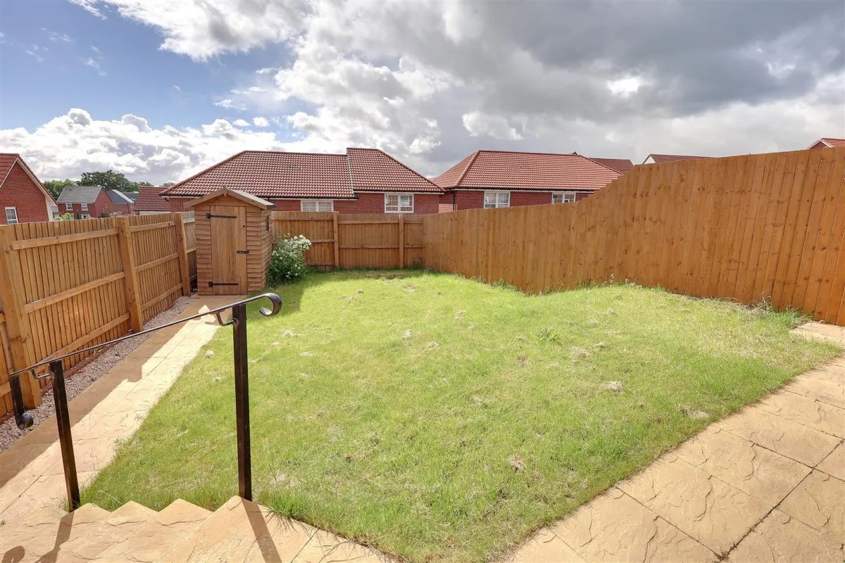 Manor Road, Newent, GL18, photo 9