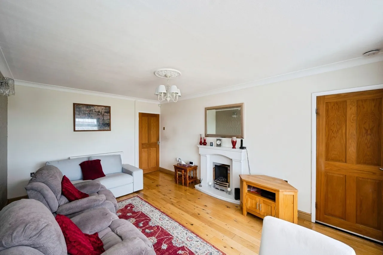 Thornham Crescent, Kirkby-in-Ashfield, Nottingham, Nottinghamshire, NG17, photo 9