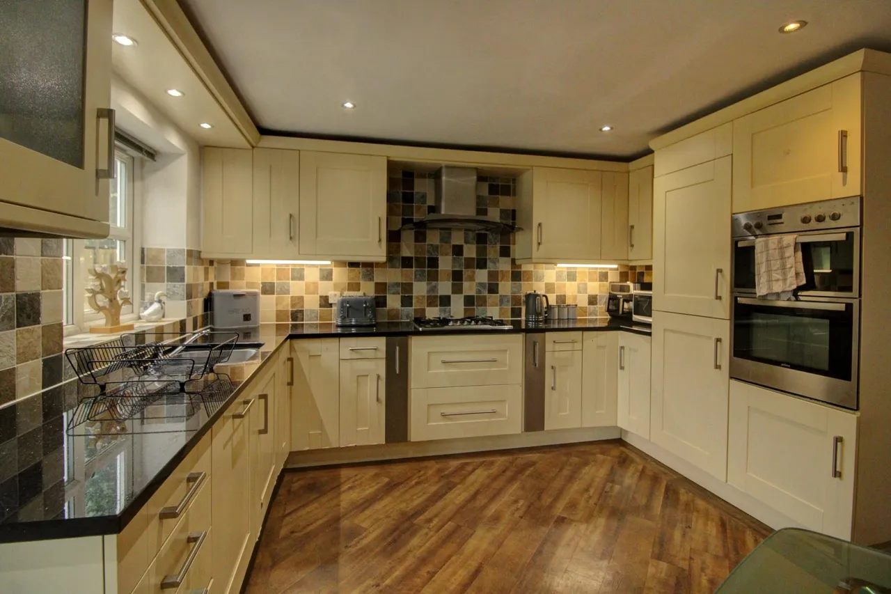 Oakenshaw Croft, Accrington, BB5, photo 6