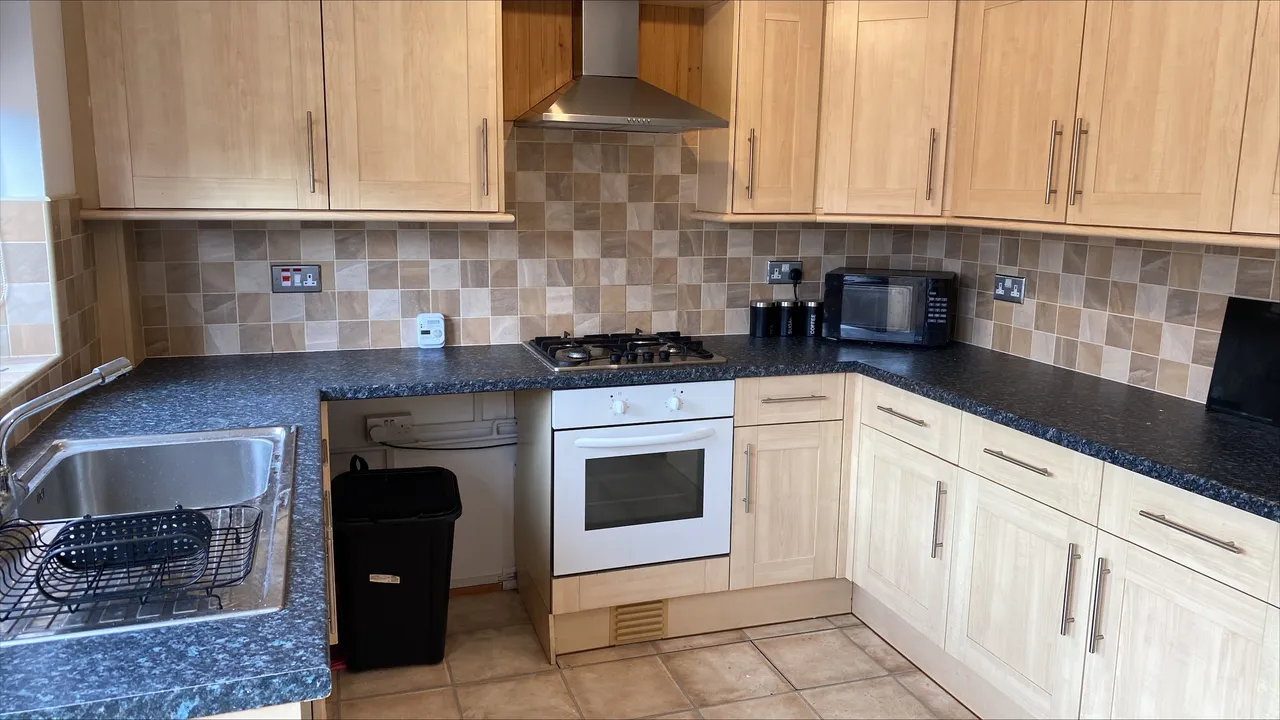 Maes Maddock Swansea, SA4, photo 8