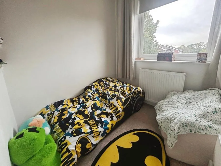 Stroller Close, Thatcham, RG19, photo 12