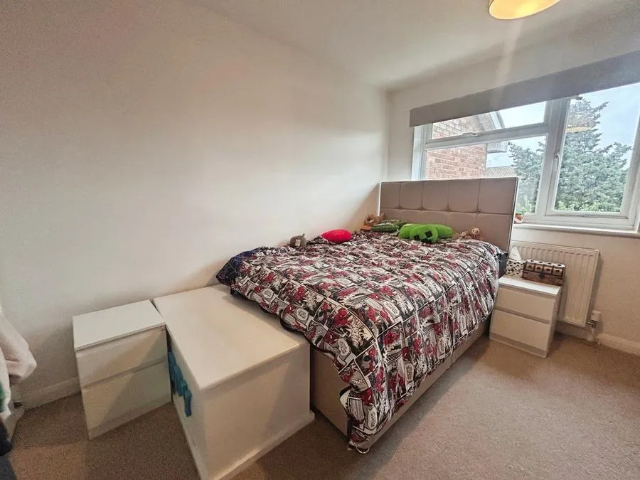 Stroller Close, Thatcham, RG19, photo 10