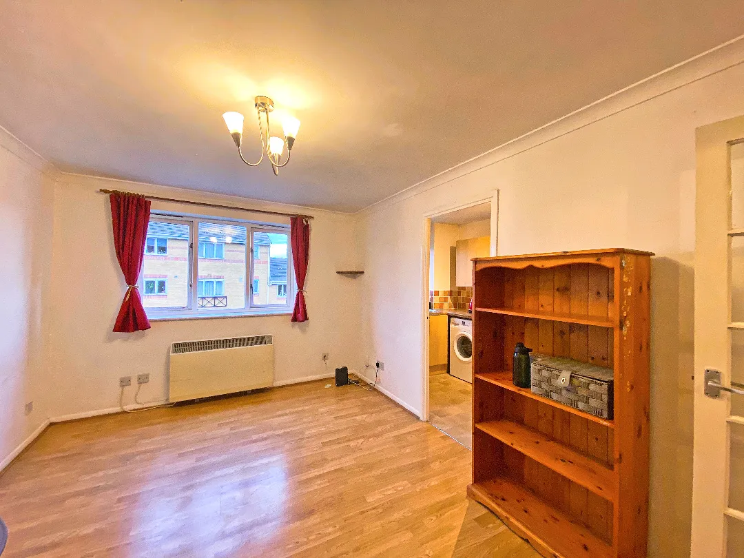 Ascot Court, Aldershot, GU11, photo 4