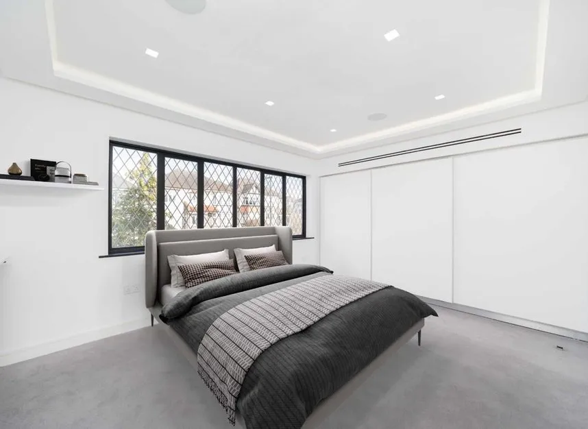 Forestdale, Southgate, N14, photo 6