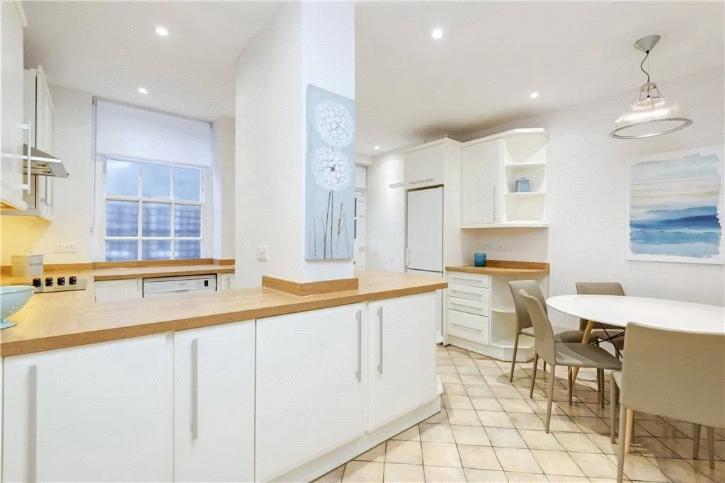 Circus Road, St John's Wood, NW8, photo 2