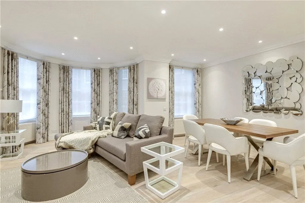 3 bed flat to rent, Circus Road, St John's Wood, NW8