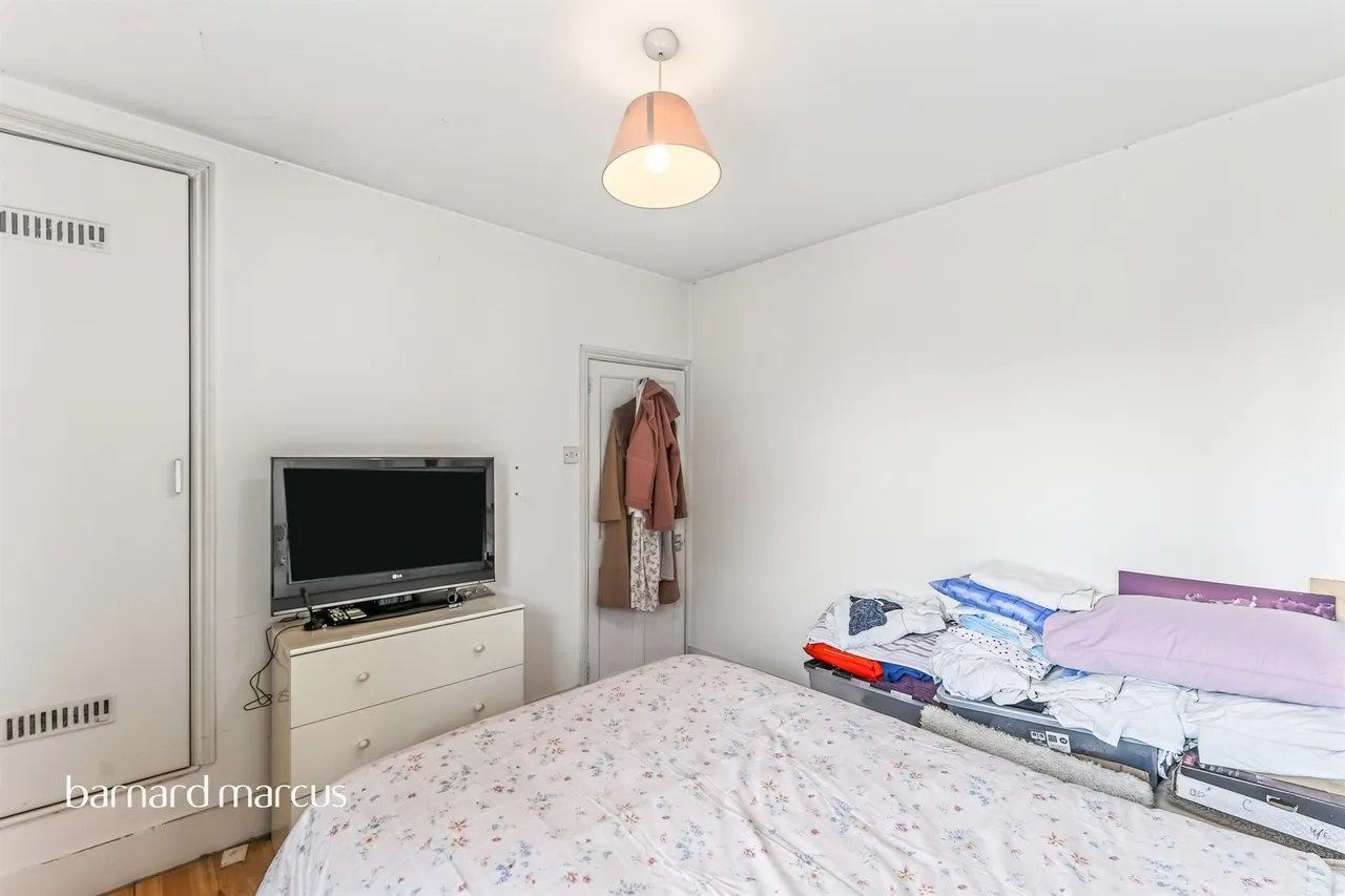 Spencer Road, Mitcham, CR4, photo 14