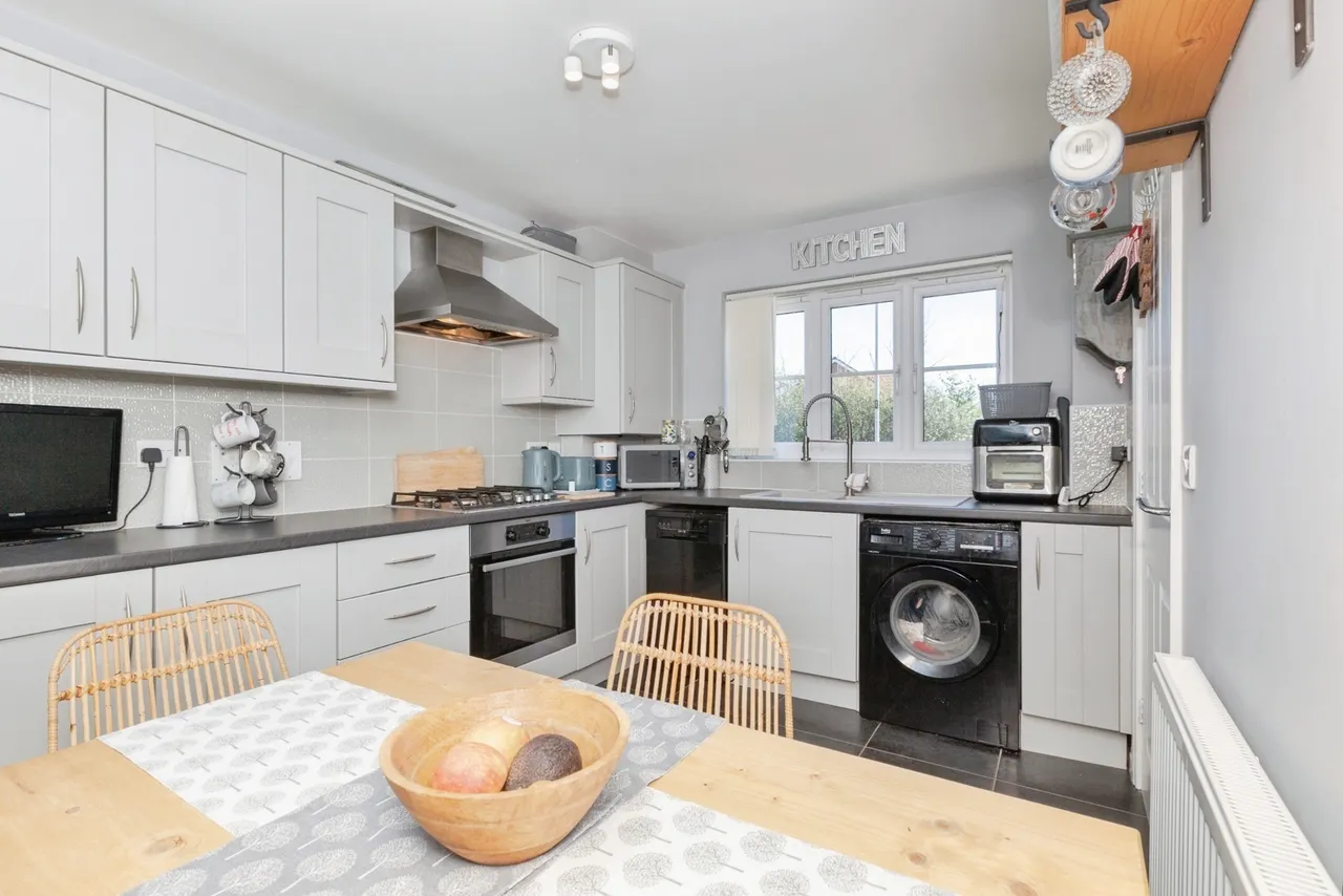 Foxglove Avenue, Leicester, LE7, photo 2